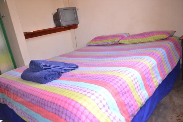 Victoria Falls Budget Hotel Buitenkant foto
